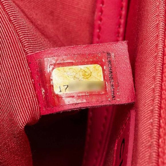 Chanel Pink Quilted Patent Leather Large Boy Bag - Picture 9 of 9